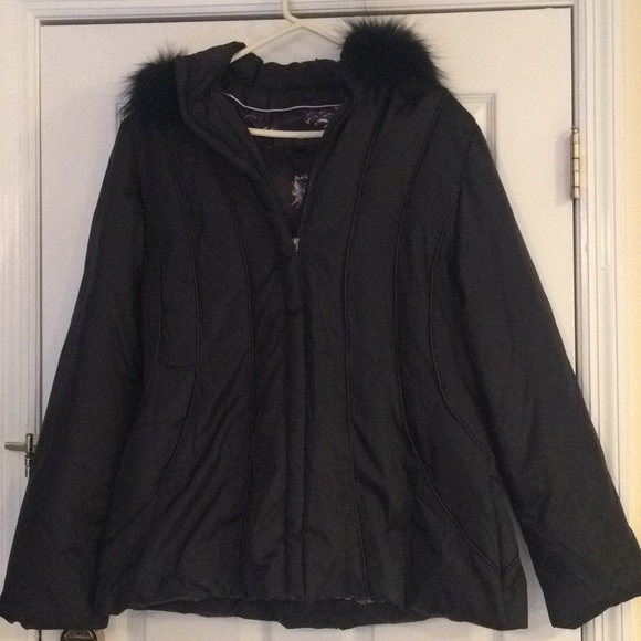 Black Via Spiga XL coat w fur hood - Picture 2 of 7